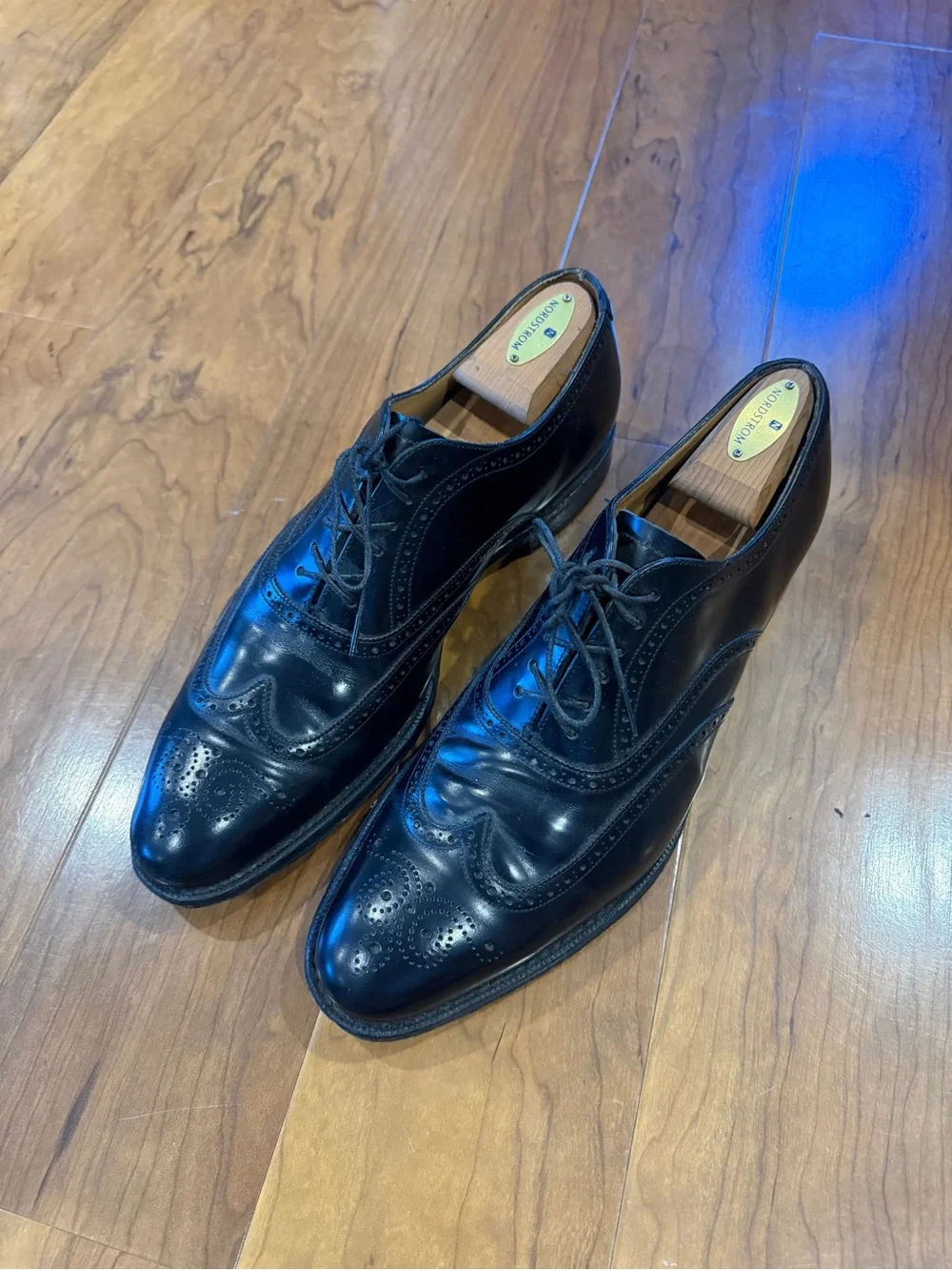 Church’s English Elegant Dress Shoes Black Leather Wingtip size 10 Men’s